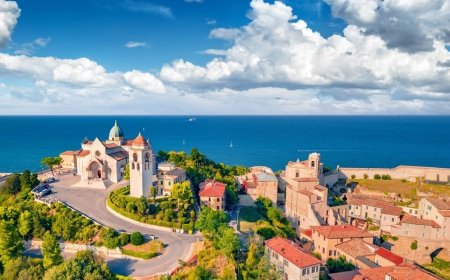 Cheapest Airline Flight Tickets & Ancona Flight Deals