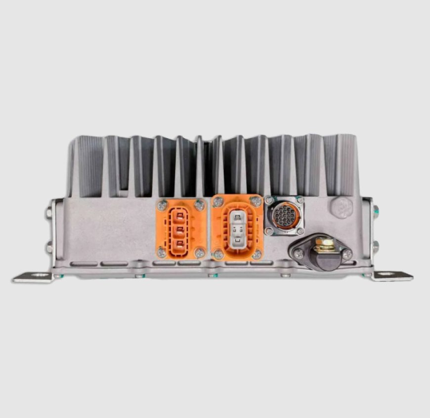 Unlocking Efficient Power Management with the 1KW RV Bidirectional Intelligent DC-DC Charger
