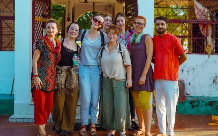 Best Yoga School in Rishikesh, India - Mira Yogashala