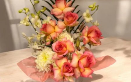 Finding Everyday Beauty: Why Small Gestures of Flowers Matter More Than Ever