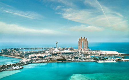Discover the Dazzling Wonders of Dubai with Tripkaro