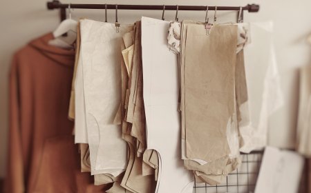 Which Online store has the most affordable linen fabrics in Miami, Florida