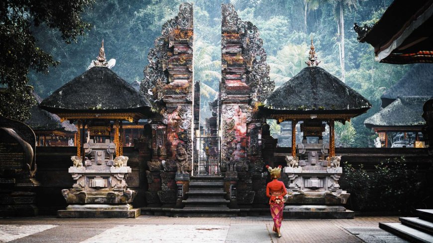 Tirta Empul Temple Entrance Fee: What You Need to Know in 2025