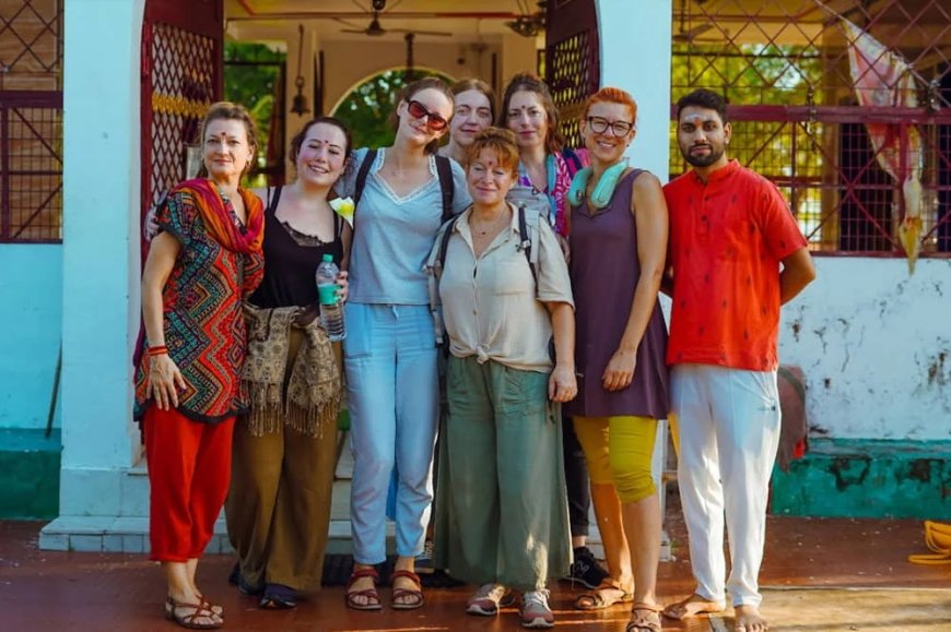 Best Yoga School in Rishikesh, India - Mira Yogashala
