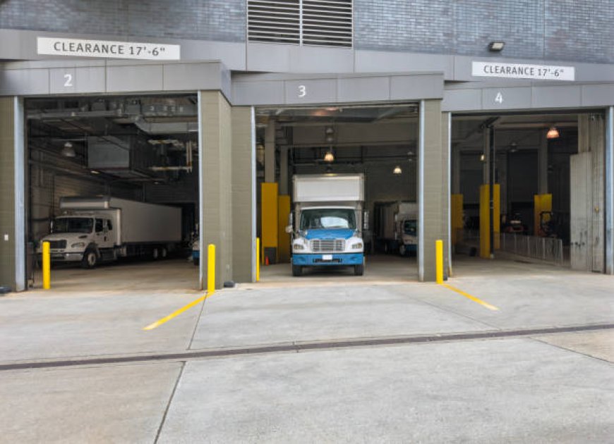 Affordable Box Truck Parking Space for Rent Near You